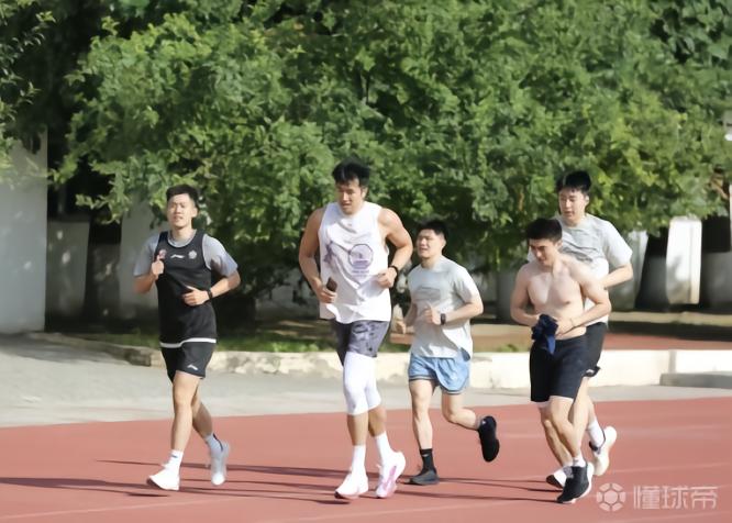 结束休假集结归队,北控官方:目前以恢复体能的力量训练为主